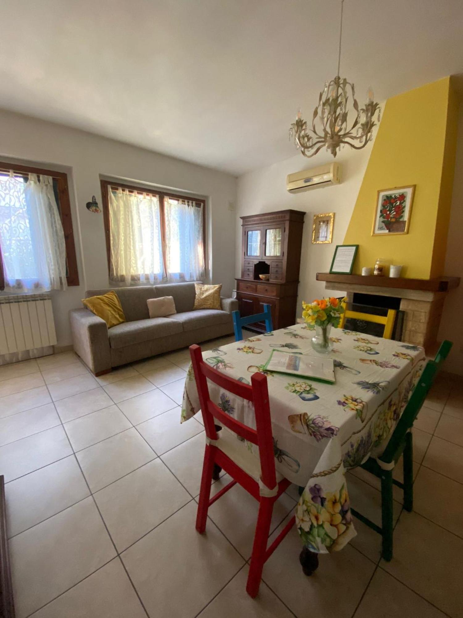 Appartamento Indipendente Con Giardino Fralu Florença Exterior foto